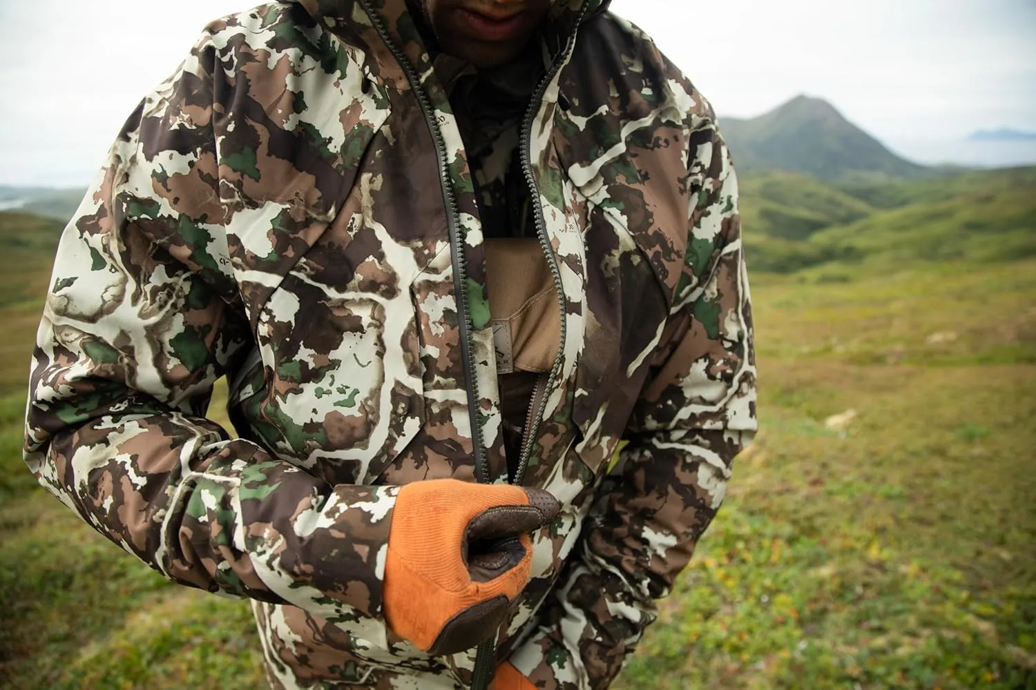 First Lite Men's Omen Stormshelter Jacket - Waterproof Durable Camo Hunting Rain Shell