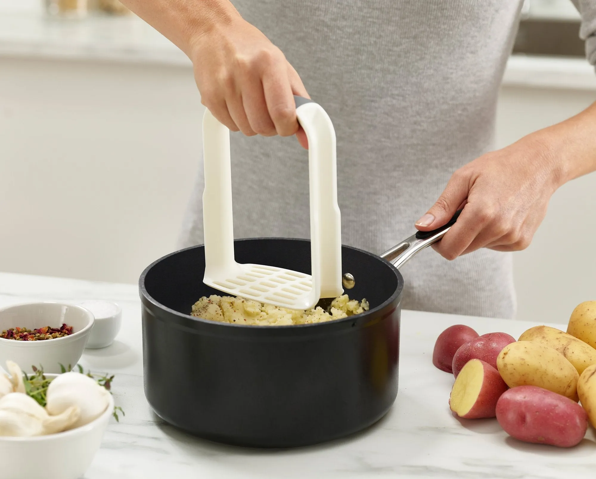 Joseph Joseph Easy-Mash Potato Masher