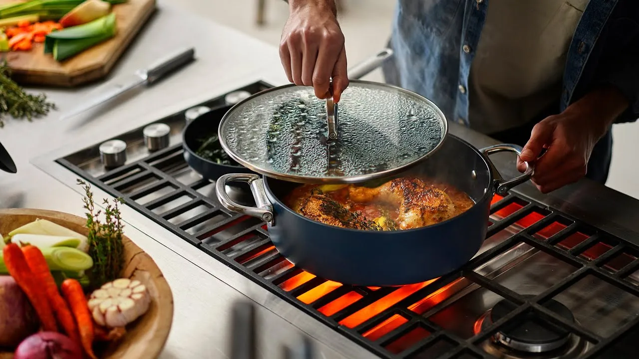 Joseph Joseph Space Folding Handle Ceramic Non-stick 28cm Blue Shallow Casserole Pan & Lid
