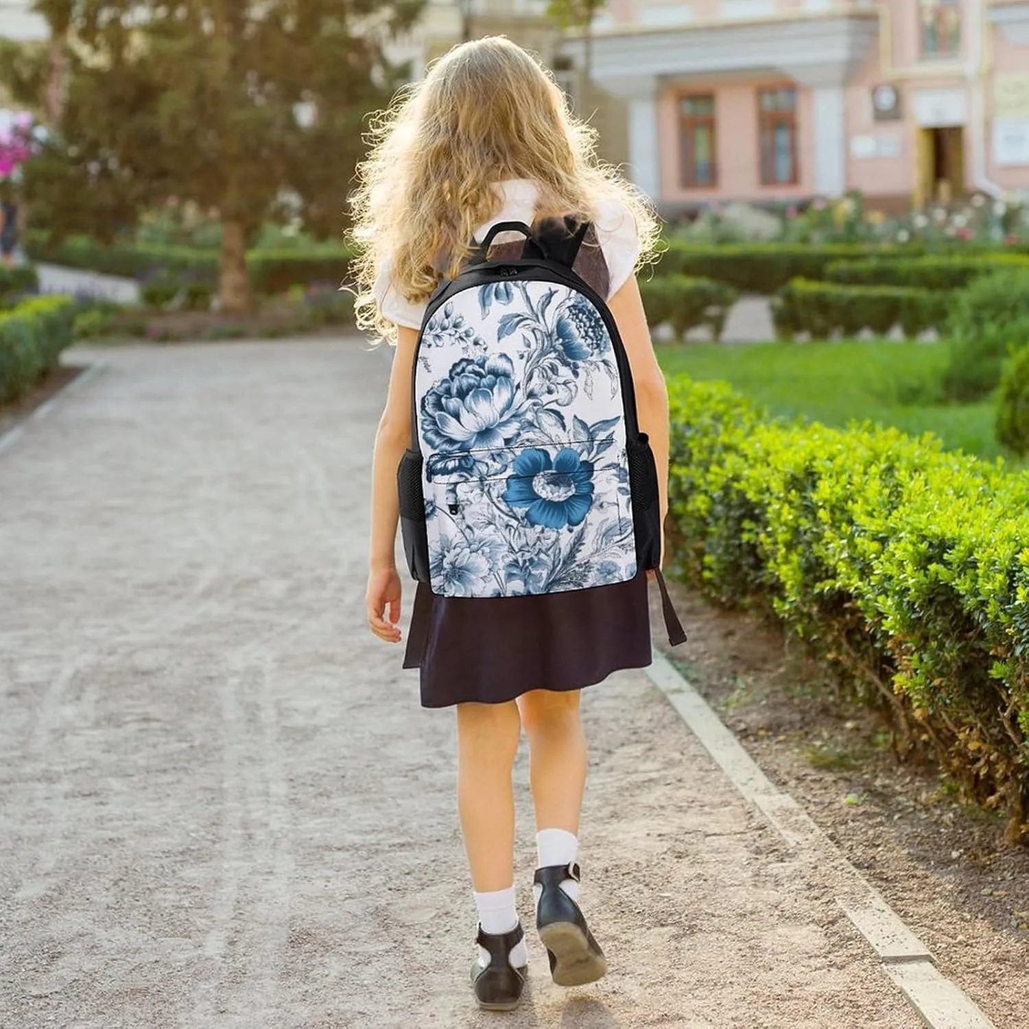 Laptop Backpack for Women Men Daypack Blue And White Floral Pattern Backpacks Computer Bag Travel Laptop Bag Casual Work Bag