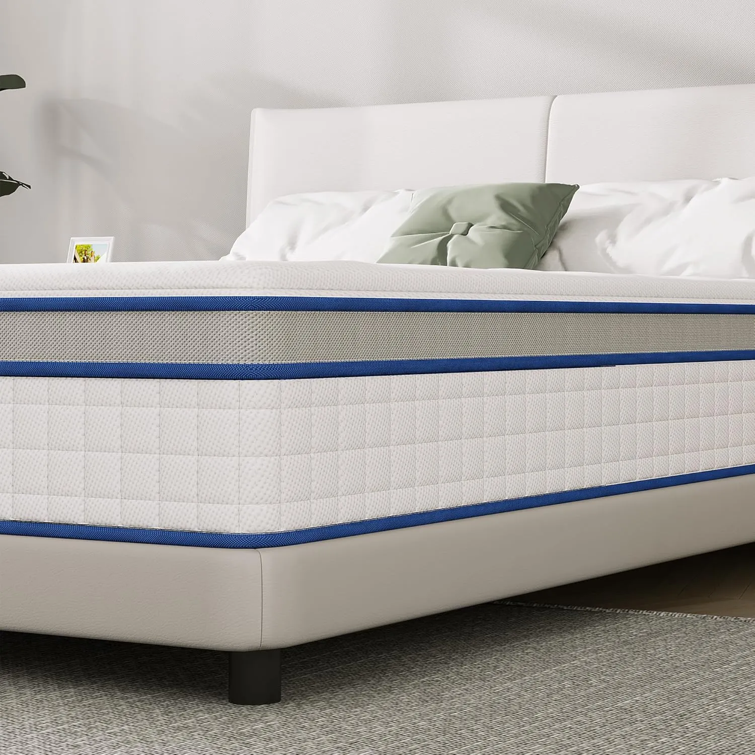 LAZYCAT Queen Mattress, 10 Inch Queen Size Hybrid Mattress in a Box, Gel Memory Foam with Individually Encased Pocket Coil, Medium Firm Feel, Motion Isolation, Fiberglass Free