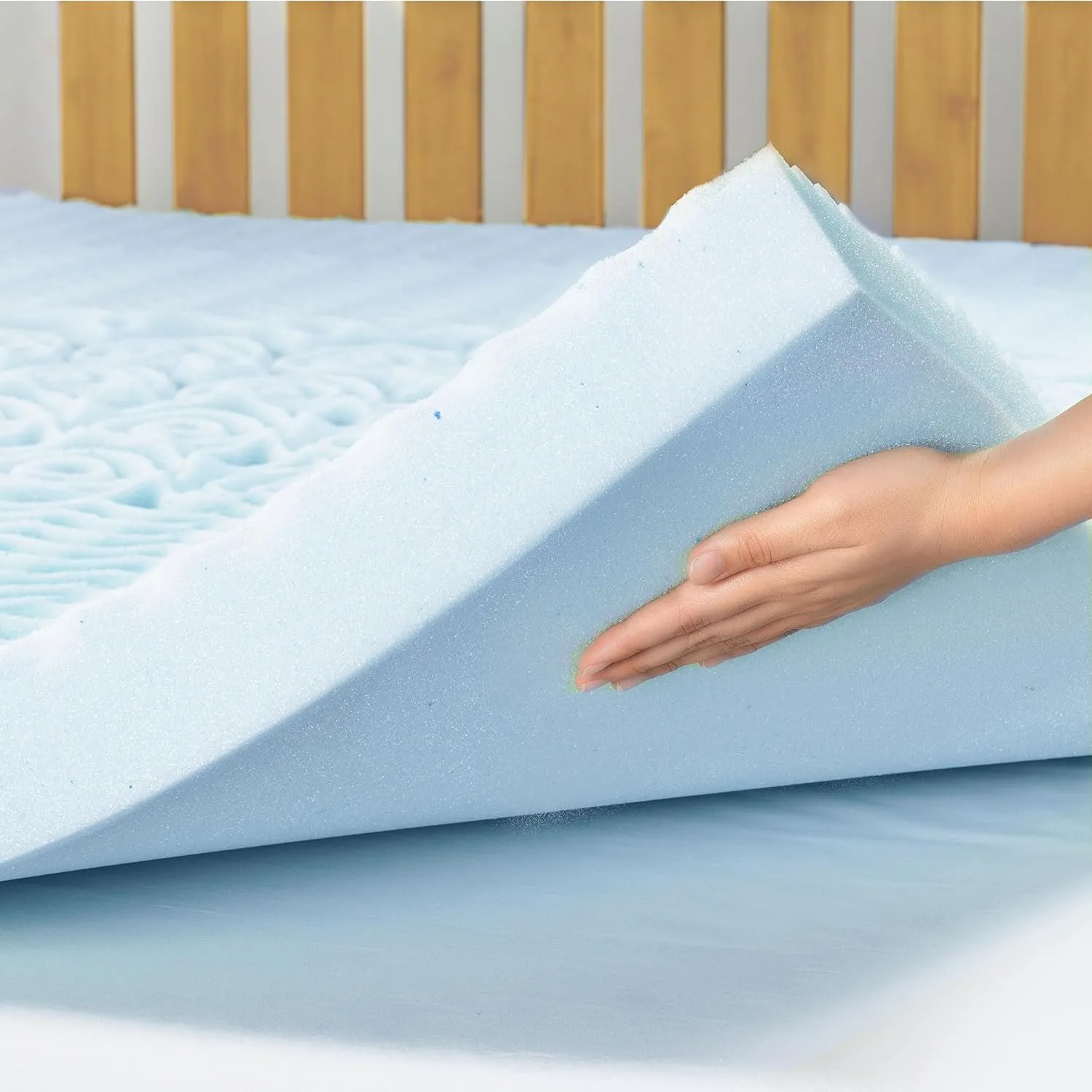 Mellow 4 Inch 5-Zone Memory Foam Mattress Topper, Cooling Gel Infusion, Queen