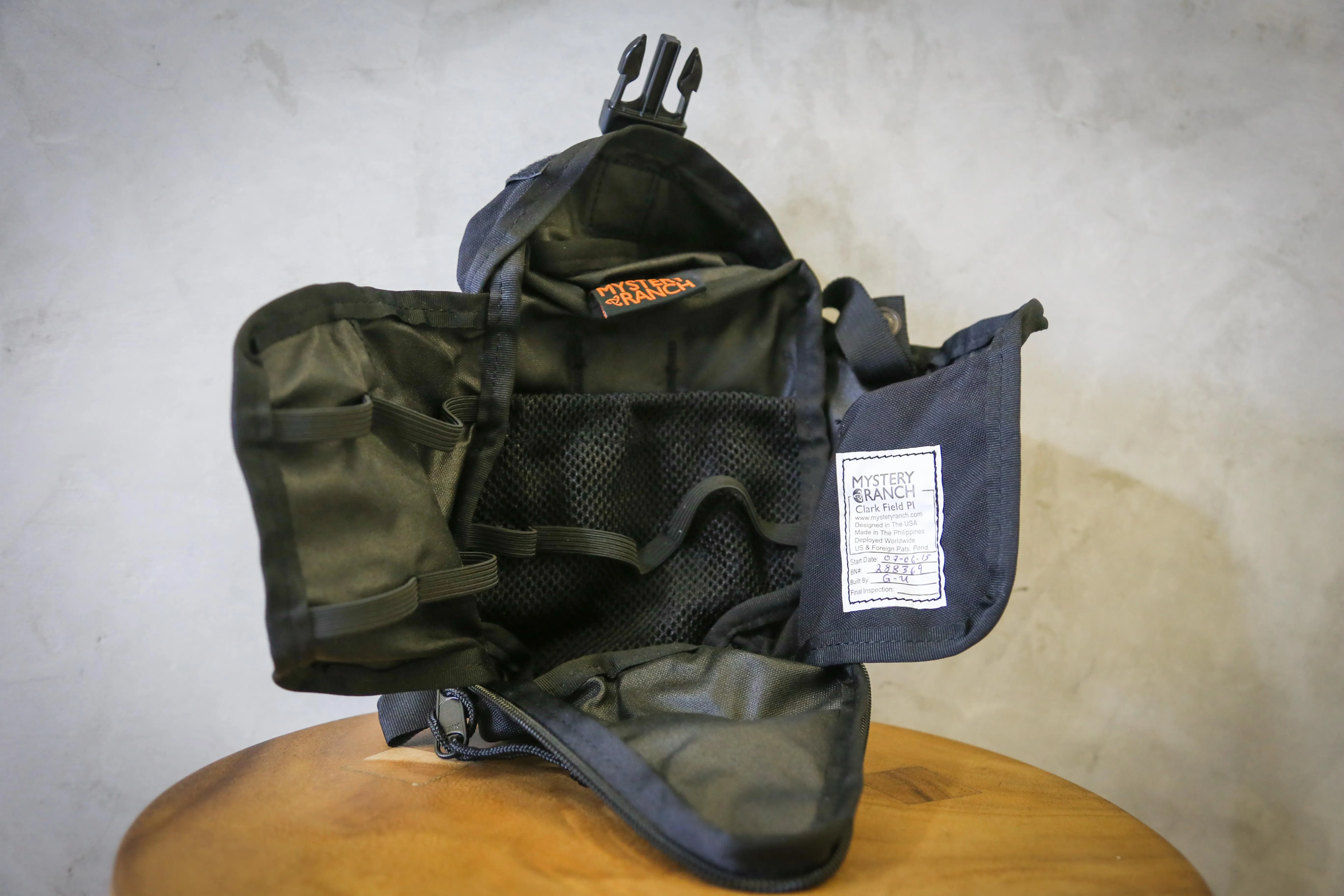 Mystery Ranch IFAK in Black (Individual First Aid Kit)
