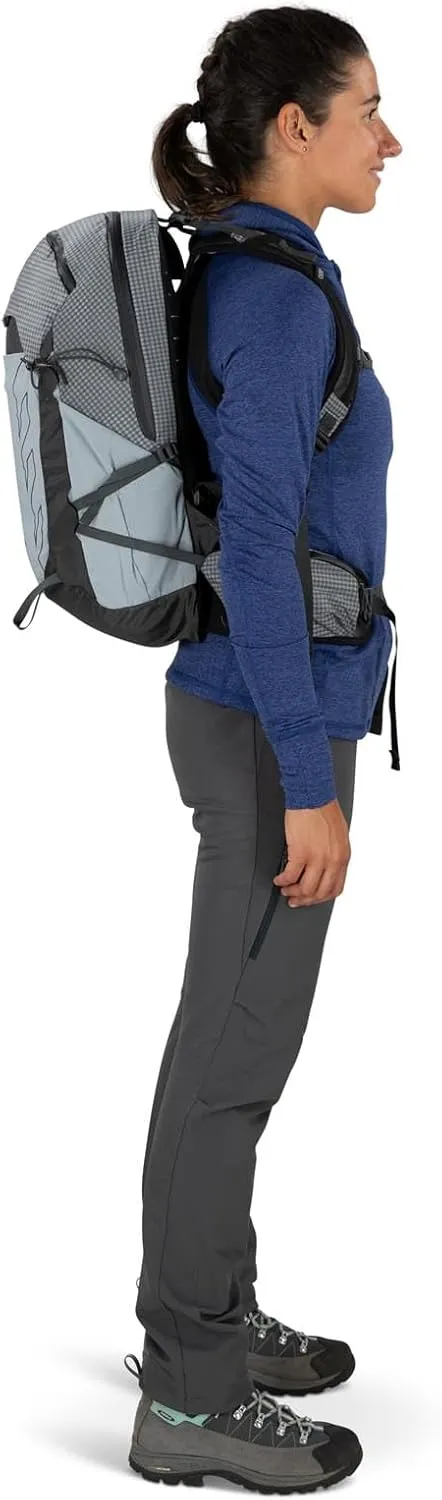 Osprey Tempest Pro 20L Women's Hiking Backpack with Hipbelt, Mars Orange