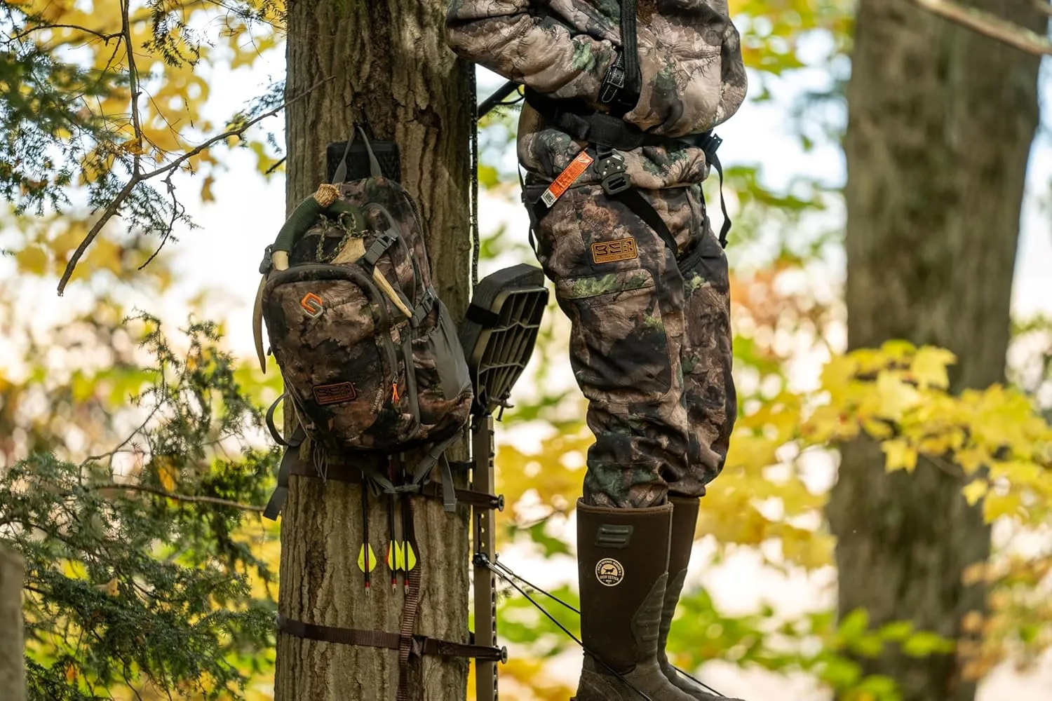 ScentLok BE:1 Grinder Lite Backpack - Hunting Pack for Camo Gear and Equipment (Realtree Excape)