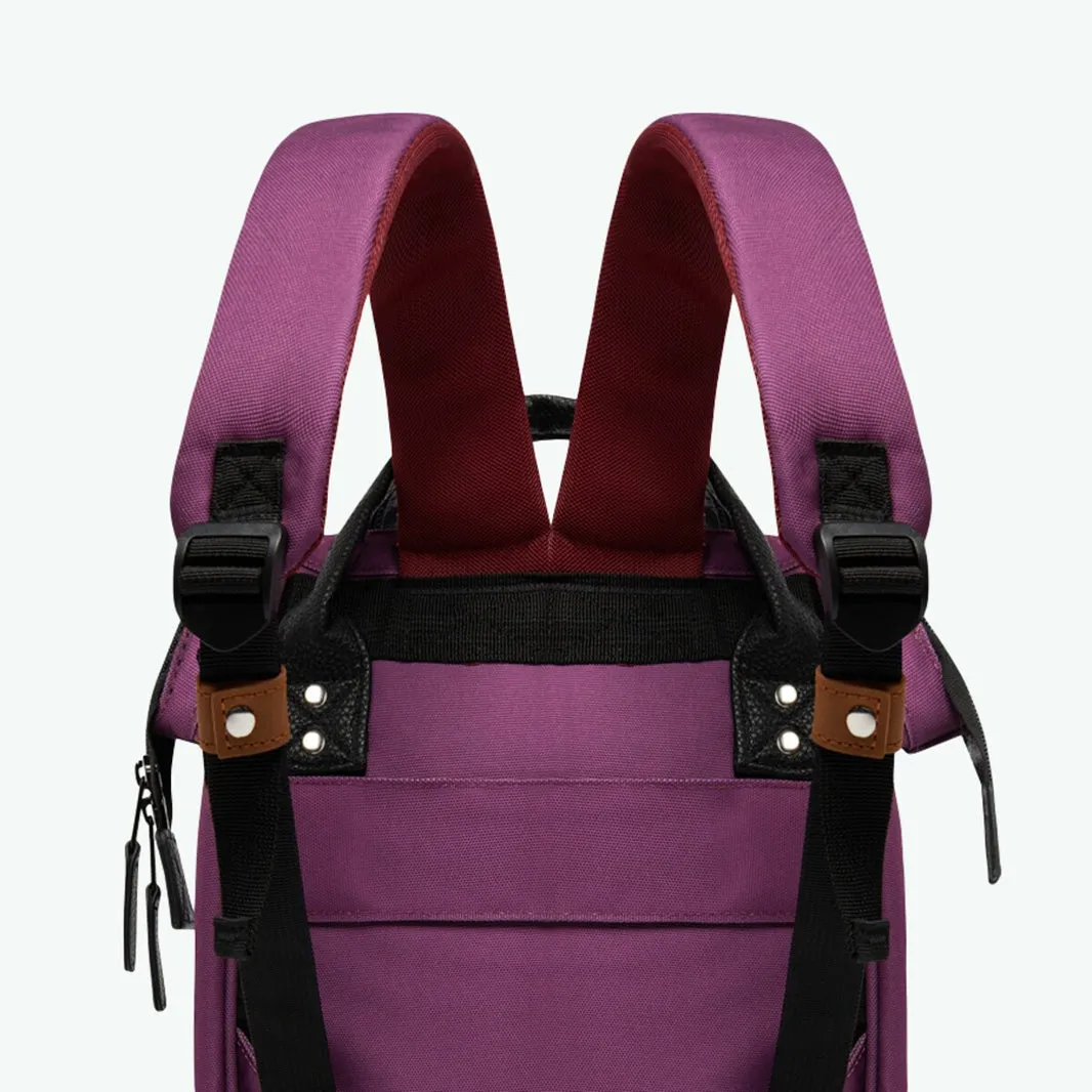 SINGAPORE SMALL BACKPACK