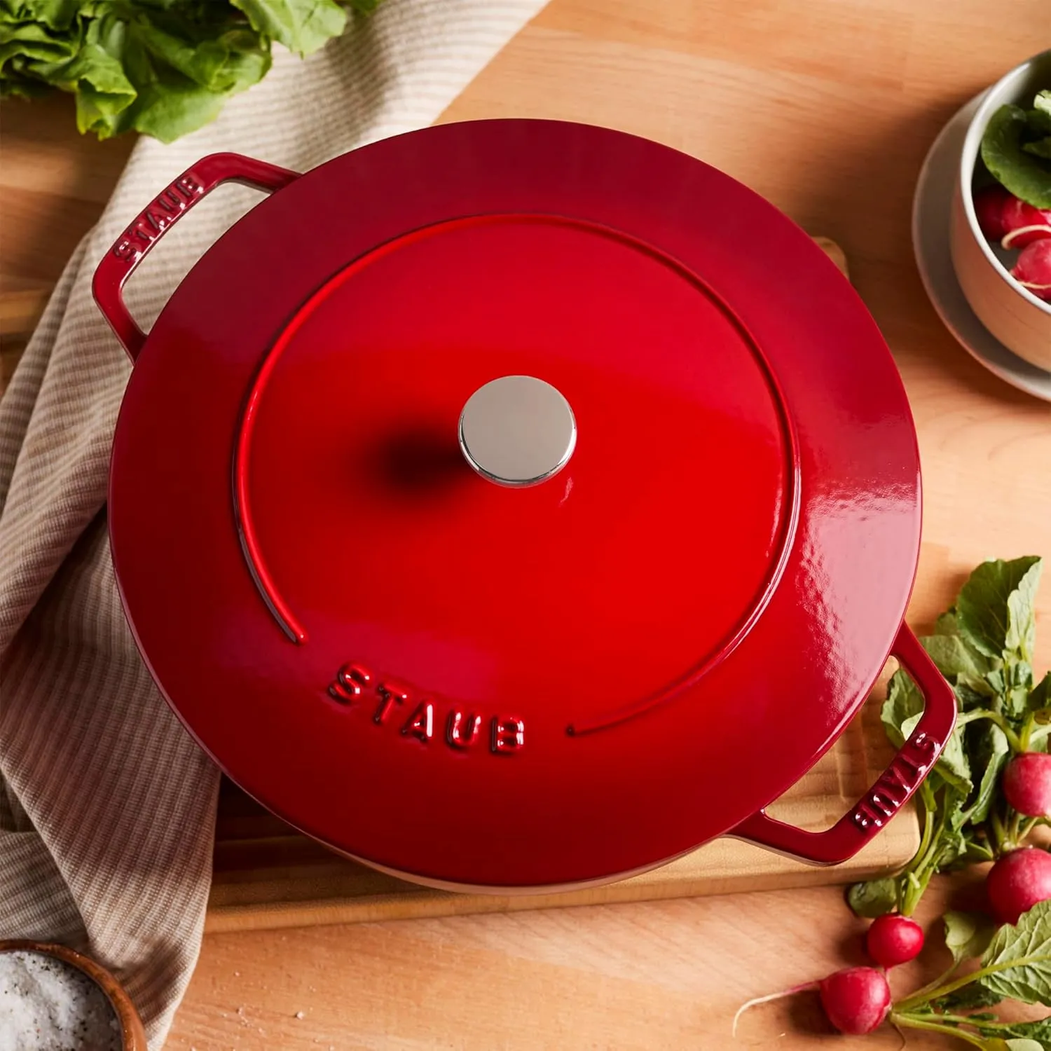 Staub Cast Iron Essential French Oven, Dutch Oven, 5-quart, serves 5-6, Made in France - Cherry